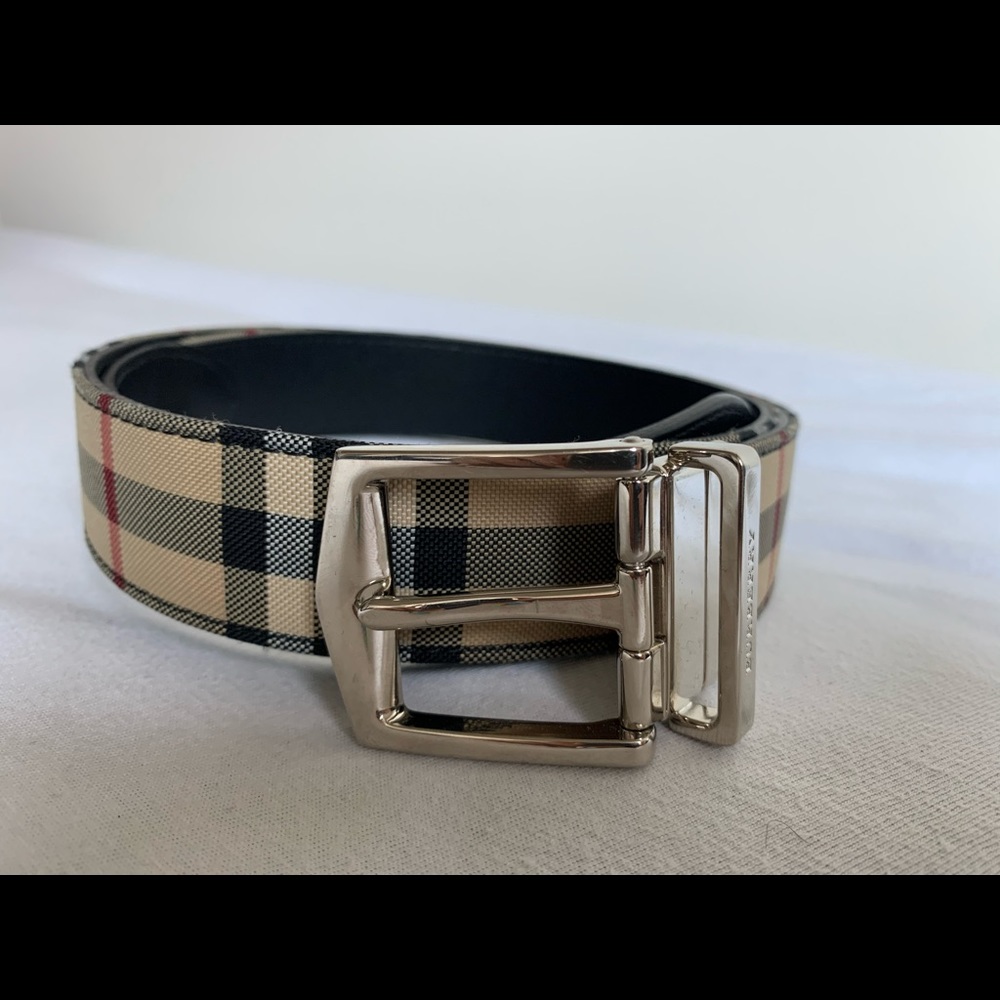 Burberry Reversible Vintage Leather Belt - Picture 2 of 6